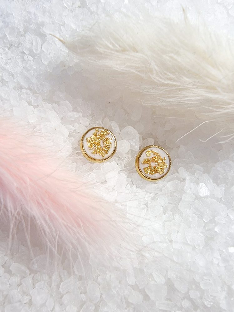 Supports de boucles d’oreilles dorés pour résine souvenir