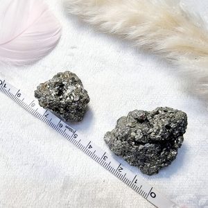 Pierre brute de pyrite naturelle – minéral décoratif et énergétique