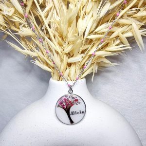 Collier personnalisé avec prénom et mèche de cheveux
