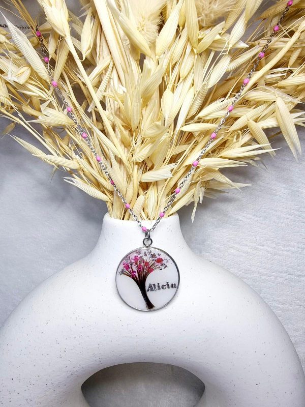 Collier personnalisé avec prénom et mèche de cheveux