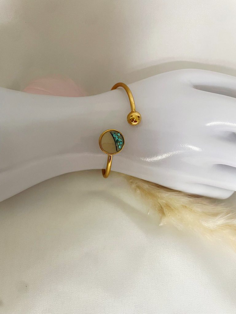 Bracelet en lait maternel et mèche de cheveux doré- bijou souvenir